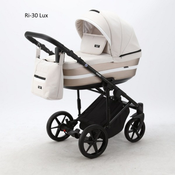 Где хранить детский транспорт?