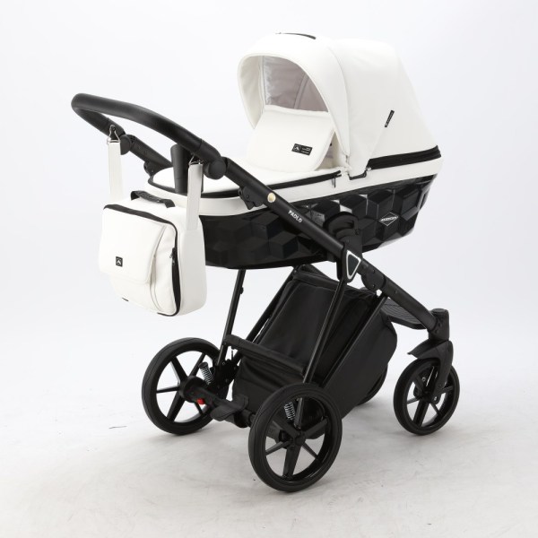 Где хранить детский транспорт?